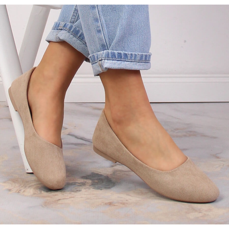 Dámské béžové semišové baleríny eVento 9BL02-1031 béžový 2