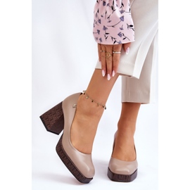 Módní kožené lodičky Laura Messi 2599 béžová béžový 1