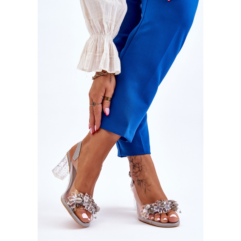 S.Barski Módní sandály s šedými korálky Terrance šedá 2