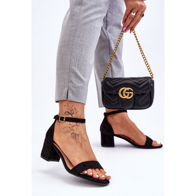 PS1 Černé semišové sandály Quincy na nízkém podpatku černá 2