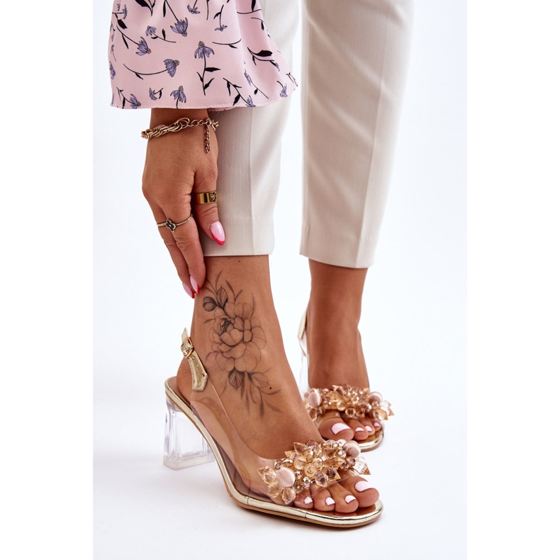 S.Barski Módní průhledné sandály se zlatými karmelo ozdobami 1
