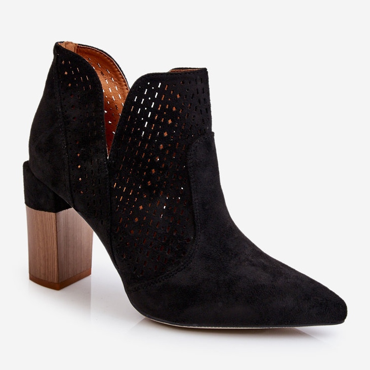 Módní semišové prolamované boty na vysokém podpatku černé Genevi černá 2 Módní semišové prolamované boty na vysokém podpatku černé Genevi černá 2