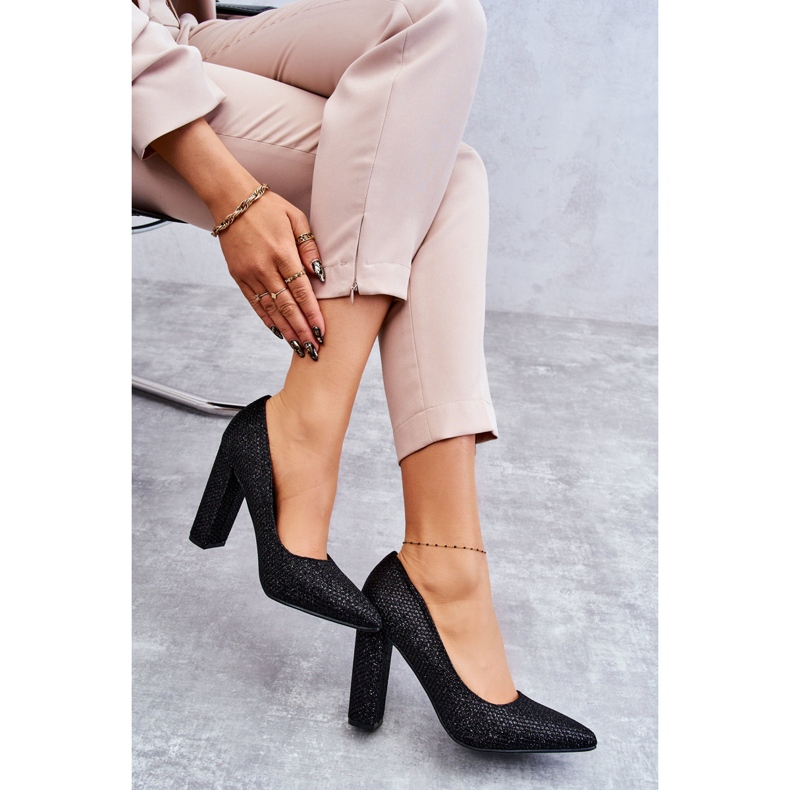 Lesklé lodičky Na černém Podpatku černý 4