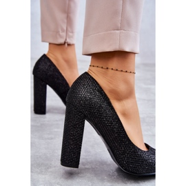 Lesklé lodičky Na černém Podpatku černá 3