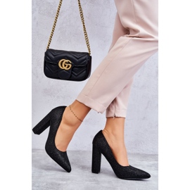 Lesklé lodičky Na černém Podpatku černý 2