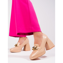 Béžové lodičky na podpatku značky Vinceza béžový 2