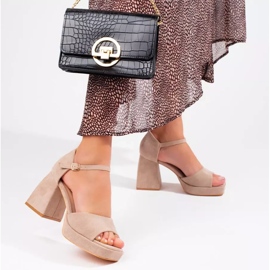 Béžové semišové sandály Vinceza béžový 1