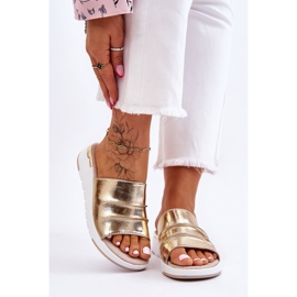 S.Barski Dámské Kožené Pantofle Na Nízkém Klínku Zlatá Leona zlatý 1