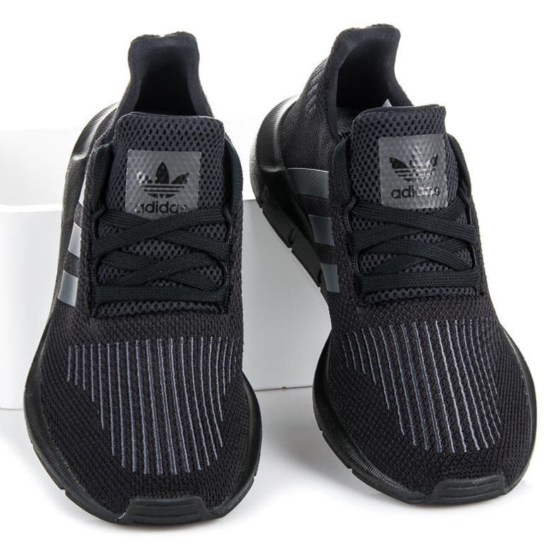 Adidas swift run j černý 1