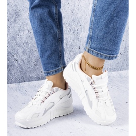 PA1 Bílé a růžové tenisky na klínku od Germain bílý růžový stříbrný 1 PA1 Bílé a růžové tenisky na klínku od Germain bílý růžový stříbrný 1