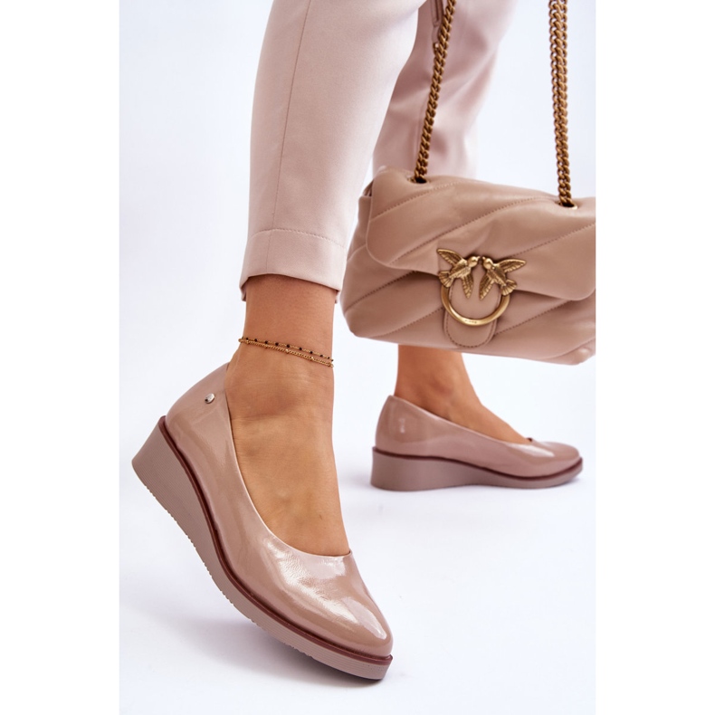 Vinceza Klasické patentované klínové lodičky Béžová Paola béžový 2
