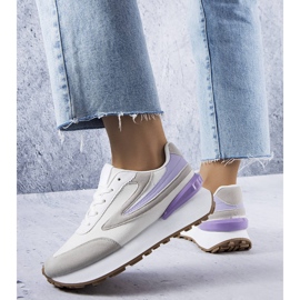 Bílé tenisky na silnější podrážce od Moore bílý 1