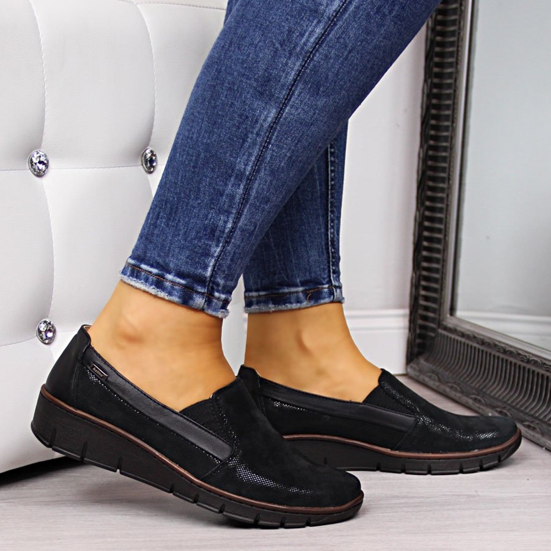 Kožené dámské boty, nazouvací černé Helios 350 černá 2