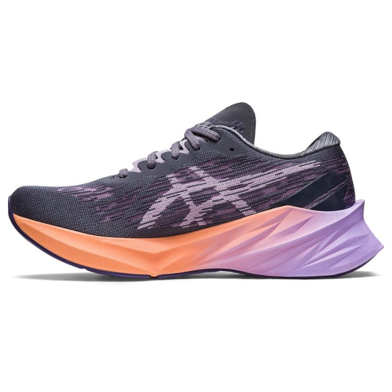 Běžecké boty Asics Novablast 3 W 1012B288 020 fialová 1
