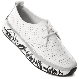 Dámské kožené boty na platformě bílé T.Sokolski W23-29 bílý 1