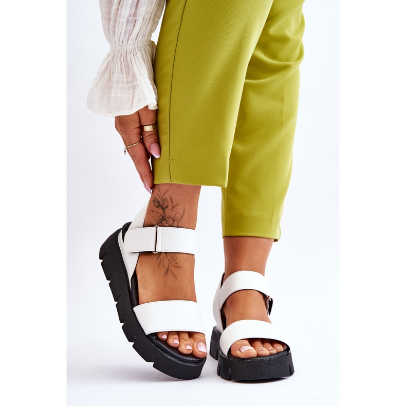 Vinceza Dámské kožené sandály na platformě bílé Katte bílý 2