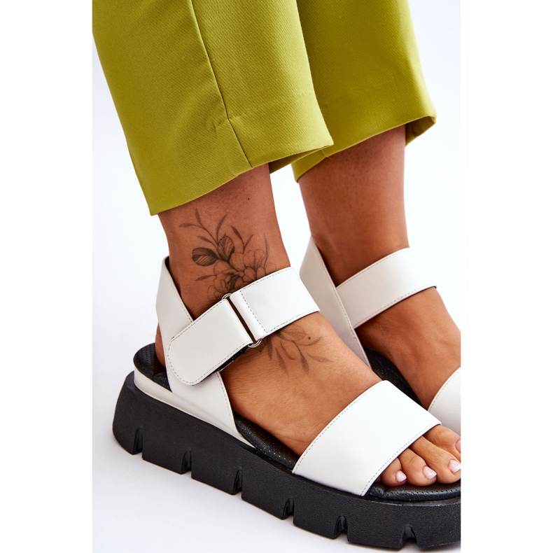 Vinceza Dámské kožené sandály na platformě bílé Katte bílý 1