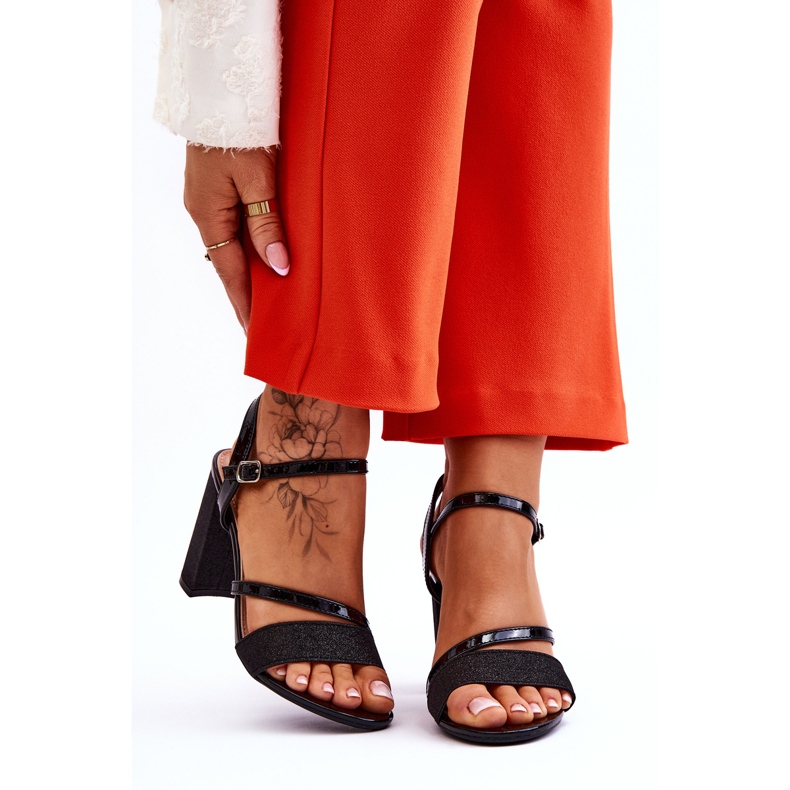 Vinceza Lesklé černé sandály na vysokém podpatku Alicia černá 1