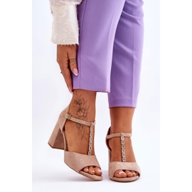 Vinceza Aniya Béžové semišové sandály na vysokém podpatku s kamínky hnědý 1