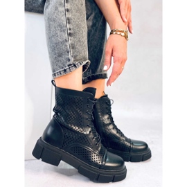 BM Prolamované šněrovací boty Wyman Black černý 1