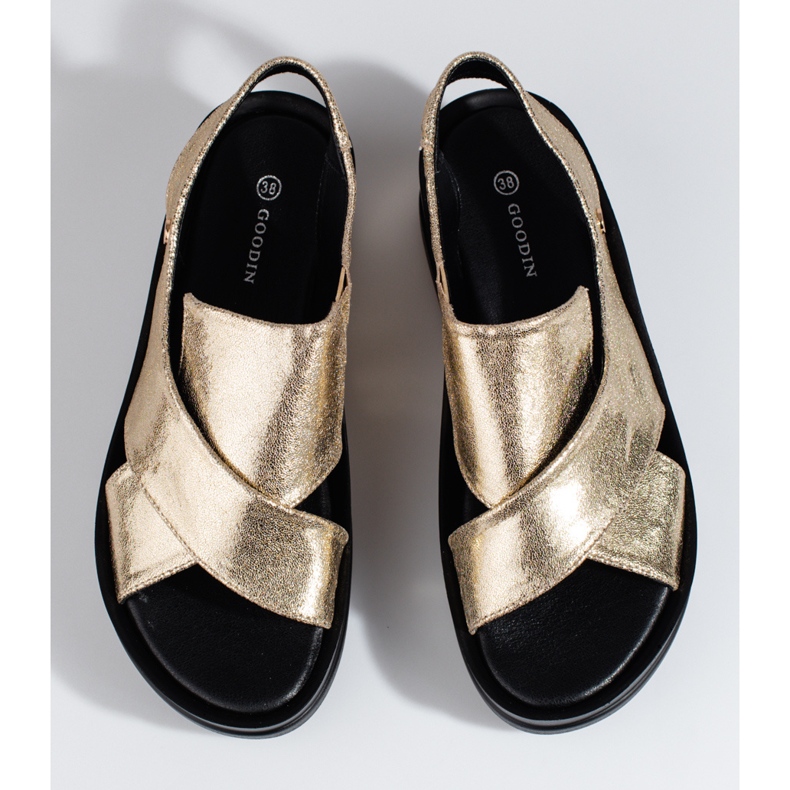 Dámské zlaté sandály na klínku Shelovet zlatý 2