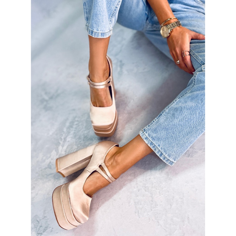 BM Prandi Beige saténové lodičky na platformě béžový 1