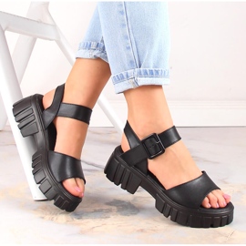 Dámské černé sandály na platformě Vinceza SG23-7852 černá 1