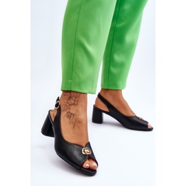 Módní černé kožené sandály černé černý 2