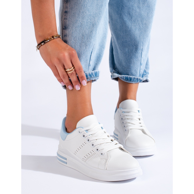 Bílé sportovní boty tenisky na platformě Shelovet bílý 1