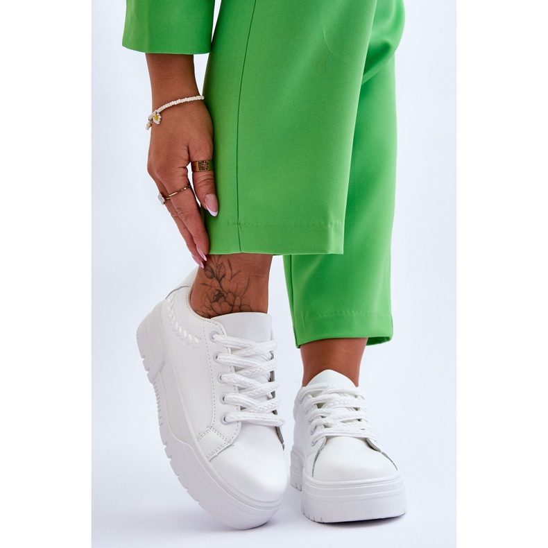 FG2 Pohodlné dámské sportovní boty na platformě White Devan bílý 1