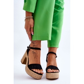 FI1 Pohodlné semišové sandály na masivní černé tyči Elishia černá 1