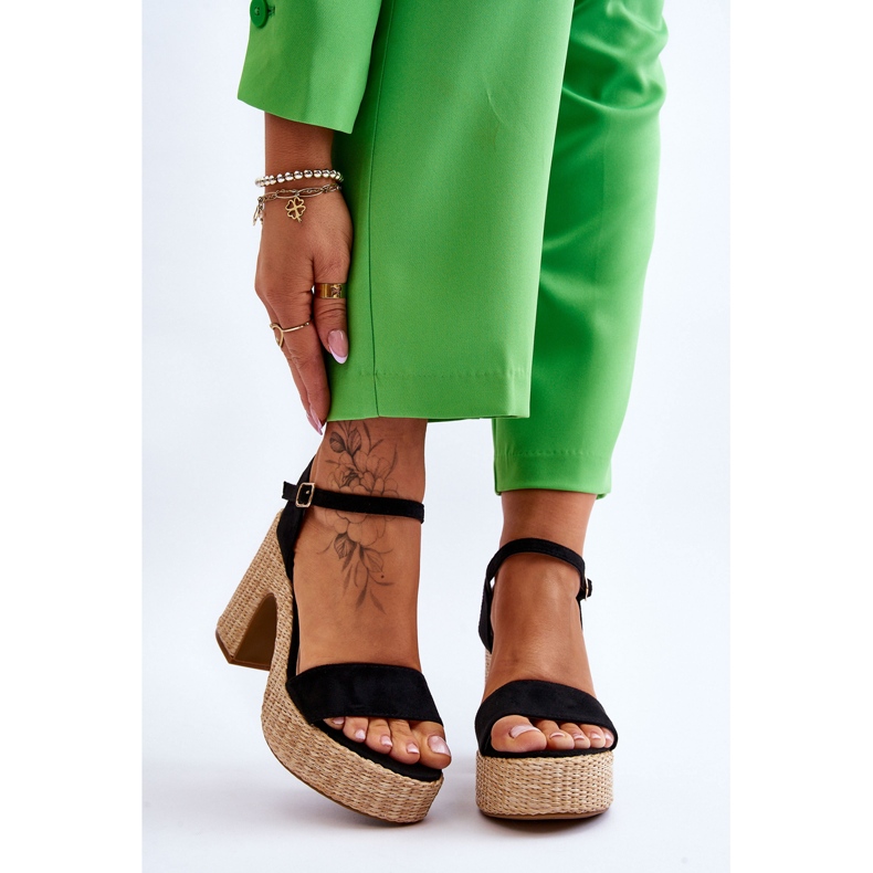 FI1 Pohodlné semišové sandály na masivní černé tyči Elishia černá 1