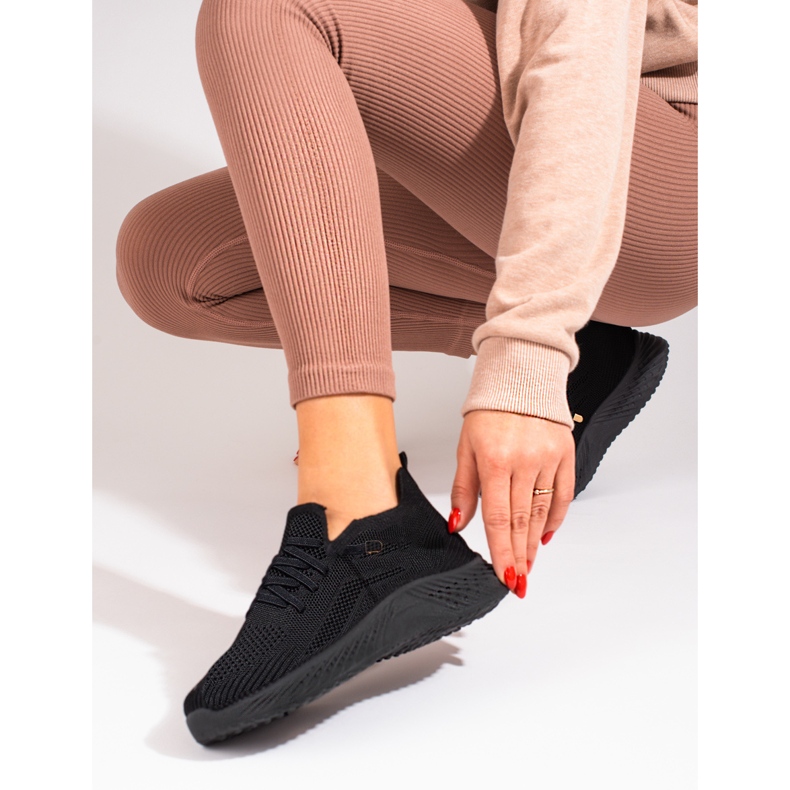 Dámská textilní sportovní obuv Shelovet černá 2