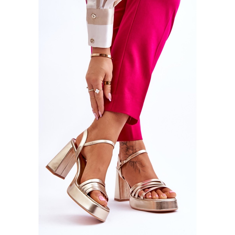 FB2 Dámské kožené sandály na podpatku a platformě Gold Verda zlatý 2