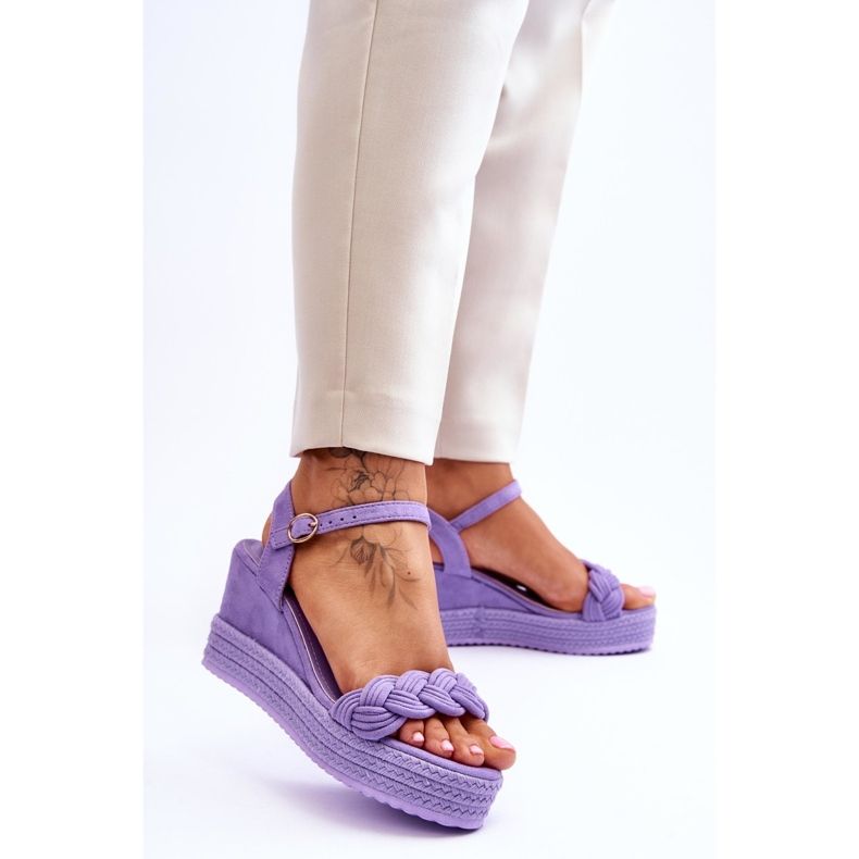 Klasické semišové sandály na klínku Purple Denisse fialová 2