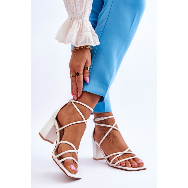 FJ1 Kožené módní dámské sandály na podpatku White Primma bílý 2