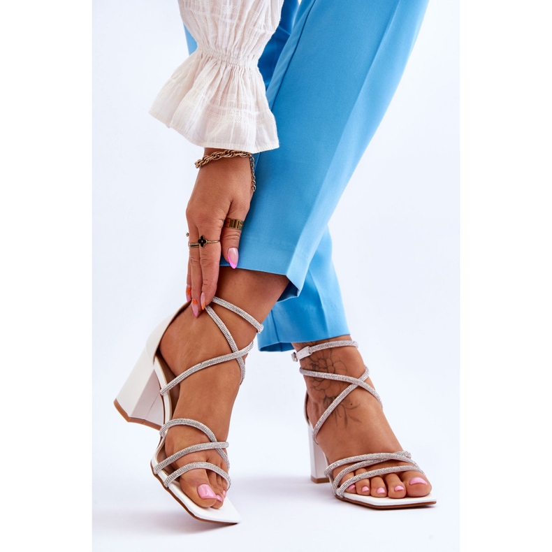 FJ1 Dámské kožené sandály s vysokými podpatky kubickými zirkony bílé Liviano bílý 2