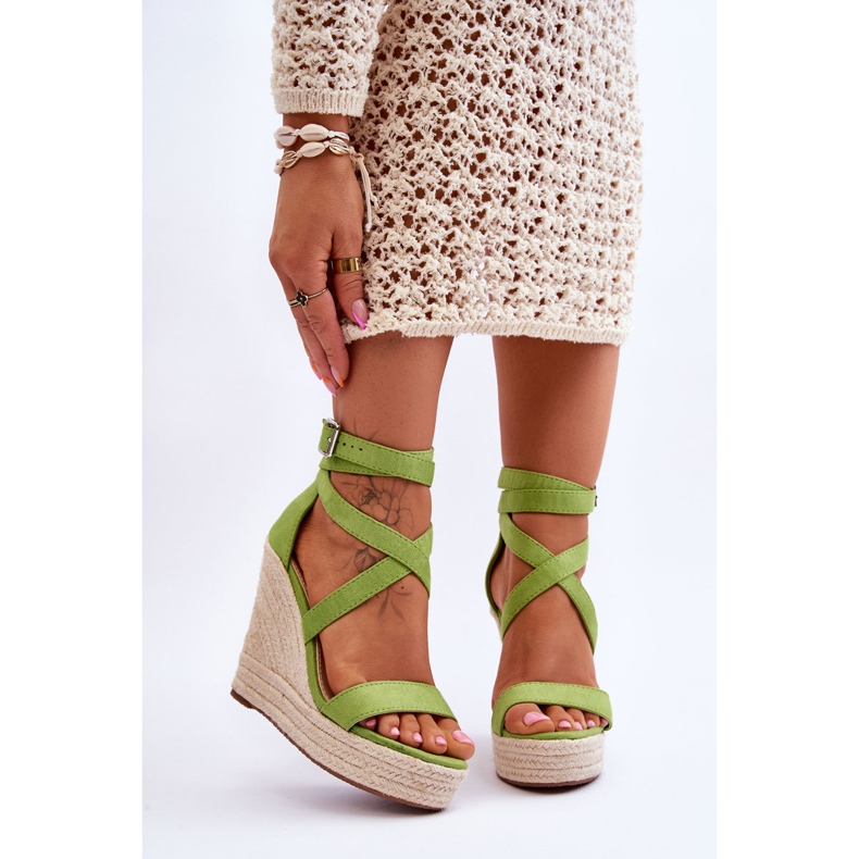 FJ1 Pohodlné zelené sandály Lemira na vysokém klínu zelená 1