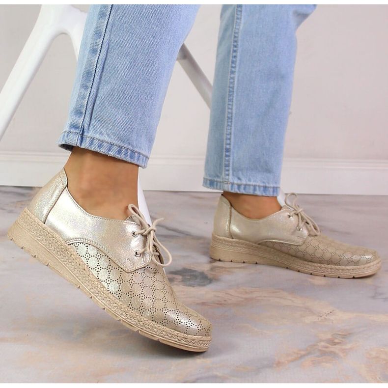 Kožená pohodlná dámská obuv zlatá Helios 401 zlatý 2