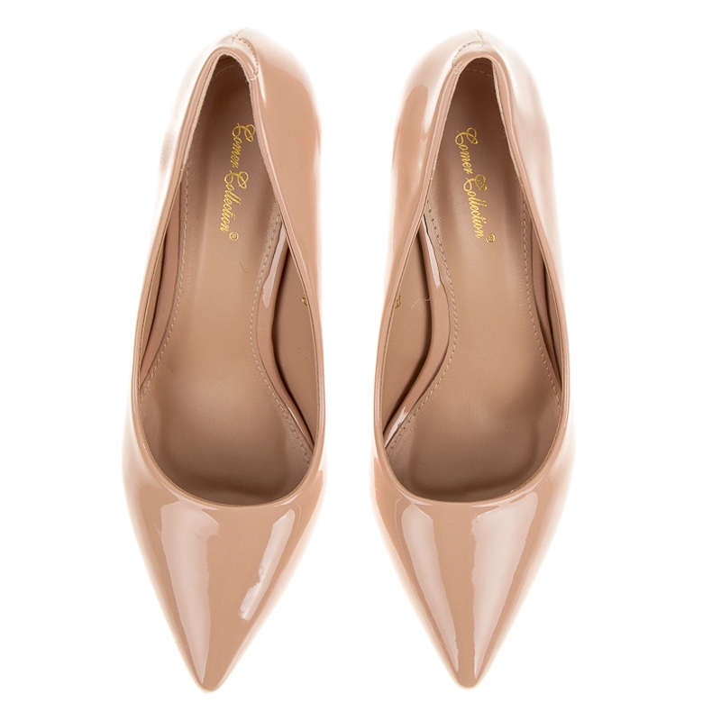 Comer Stylové lakované podpatky hnědý 1 Comer Stylové lakované podpatky hnědý 1