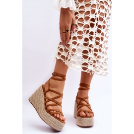 Kožené sandály na klínu Brown Margaritt hnědý 1