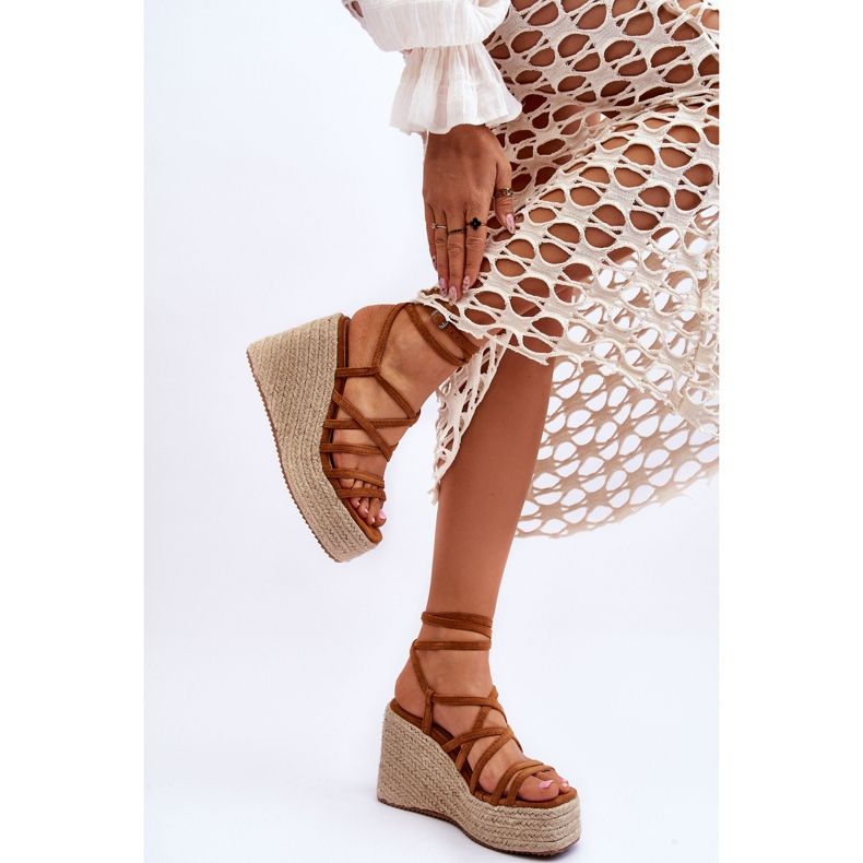 Kožené sandály na klínu Brown Margaritt hnědý 2