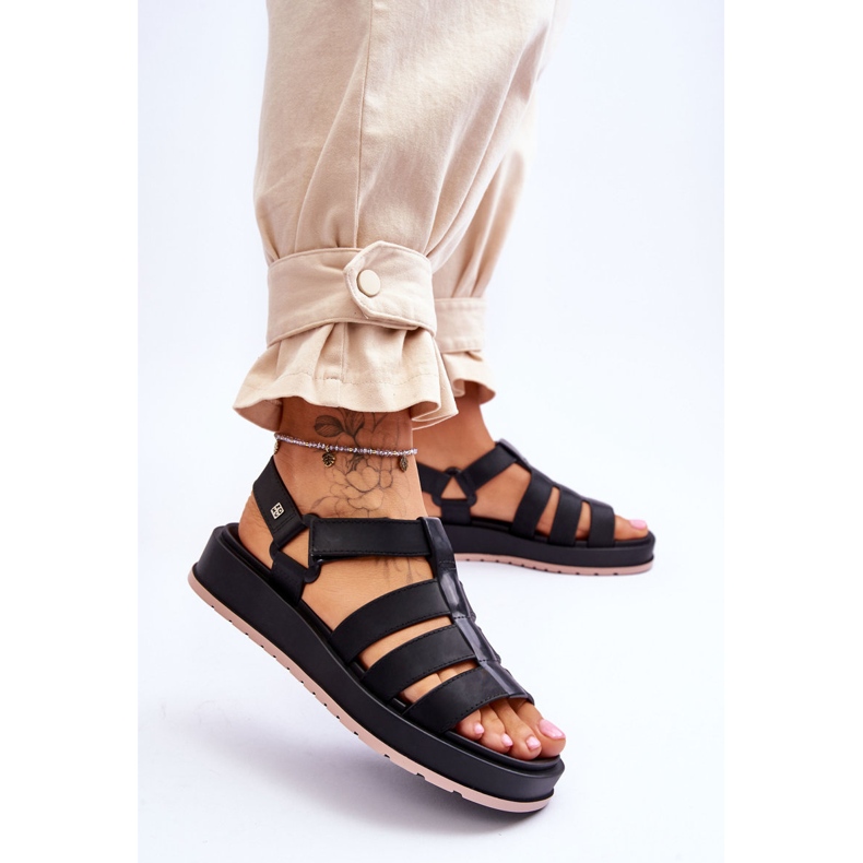 ZAXY Dámské veganské sandály na suchý zip JJ285017 Black černá 2