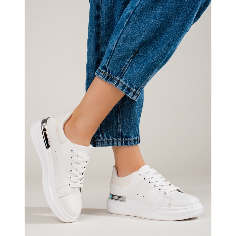 Dámské sportovní boty na vysoké platformě bílé Shelovet bílý 1