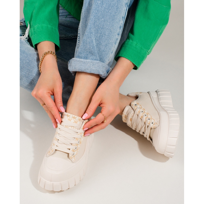 Dámské krémové tenisky na vysoké platformě Shelovet béžový 1