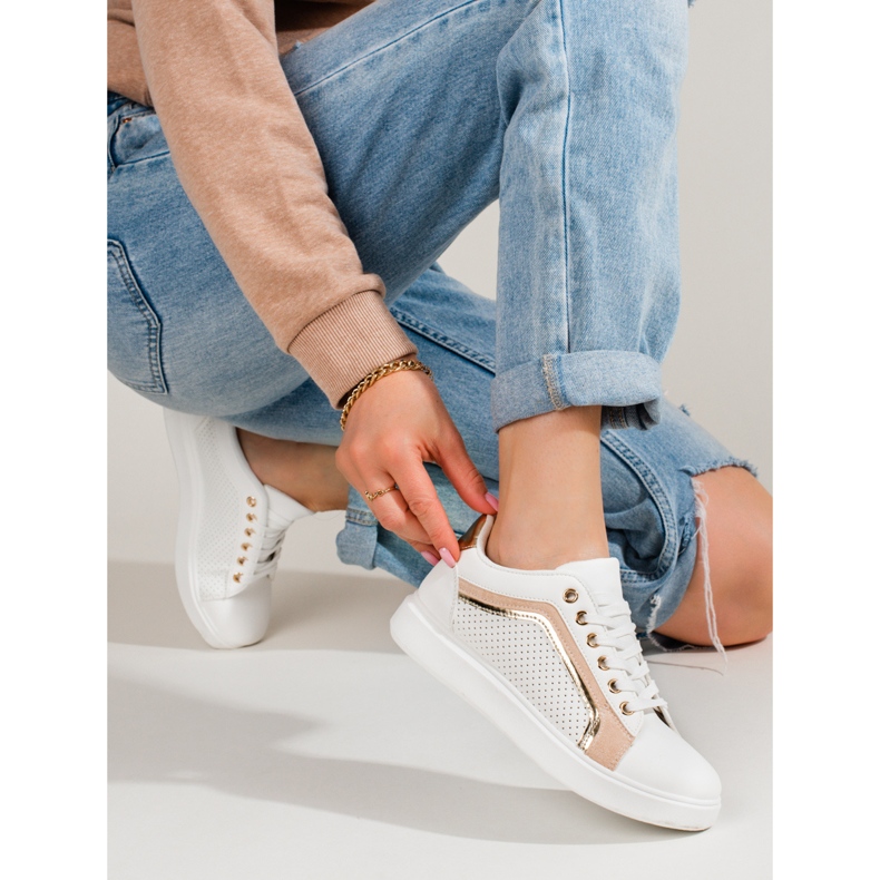 Klasické dámské sportovní boty bílé Shelovet bílý 2