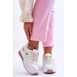 S.Barski Dámská kožená sportovní obuv na klínku Bílo-zlatá Rebeca bílý 1 S.Barski Dámská kožená sportovní obuv na klínku Bílo-zlatá Rebeca bílý 1