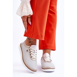 S.Barski Módní kožená prolamovaná sportovní obuv bílá a zlatá Cantare bílý 1 S.Barski Módní kožená prolamovaná sportovní obuv bílá a zlatá Cantare bílý 1