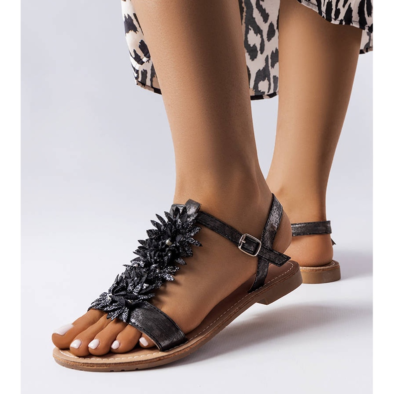 PA1 Černé metalické sandály Richard černá 1