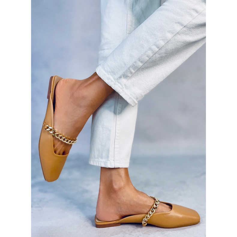 Seastar Pantofle Chiara Camel s řetízkem béžový 2